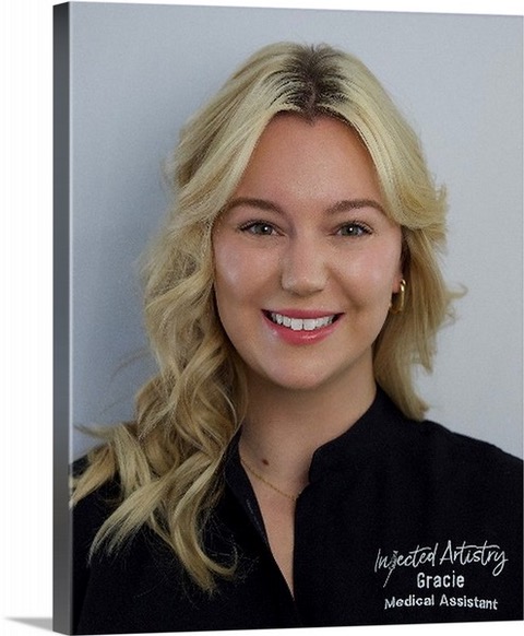 Headshot Gracie Scherer MA